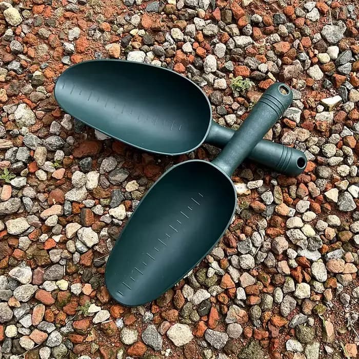 Pelle de jardin multifonctionnelle pour plantes