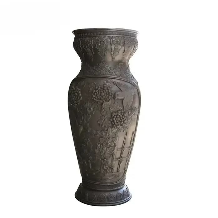 Vase décoratif moderne en laiton et métal pour jardin extérieur