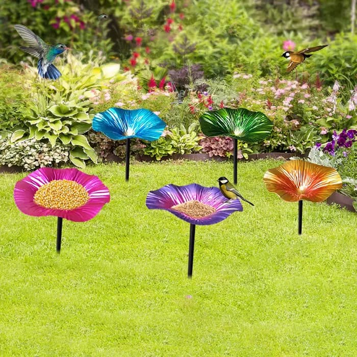 Bain d'oiseaux de jardin avec poteau amovible et piquet au sol pour mangeoires à oiseaux