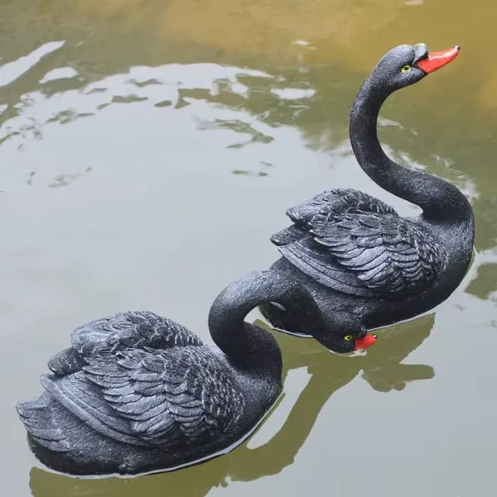 Sculpture flottante en résine pour sécuritaires de jardin extérieur, poisson précieux, blanc et noir