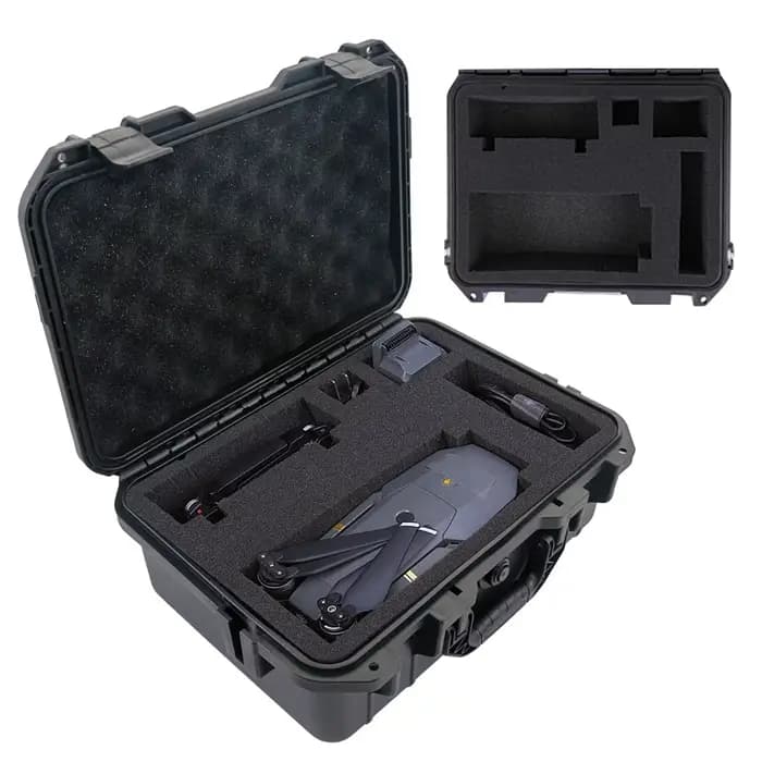 Boîte à outils rigide portable avec mousse prédécoupée